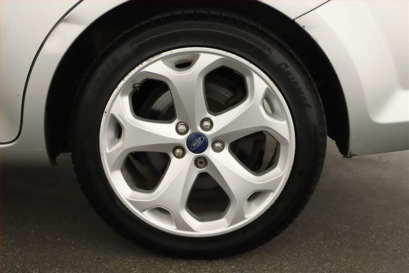 Ford Mondeo (2012) 2.0 TDCi, Automat, Tempomat - fotka 14 z 14