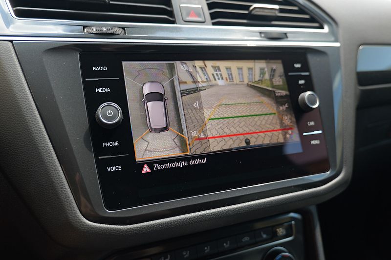 Volkswagen Tiguan Allspace - fotka 27 z 42