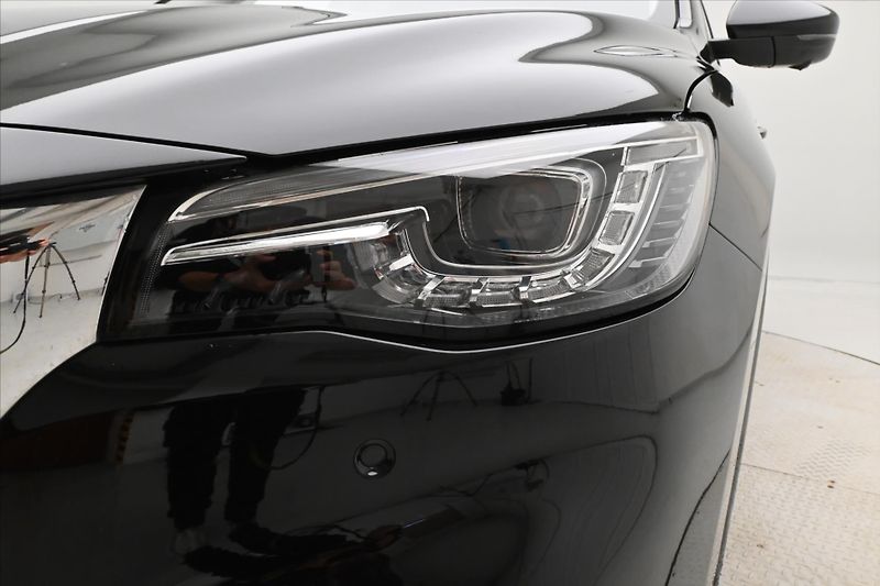MG EHS 1,5 TGI PHEV 119 kW ELEGANCE Z - fotka 30 z 32