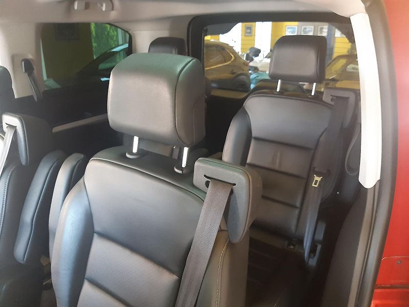 Toyota ProAce Verso 2.0 D 130KW AUTOMAT PANORAMA   - fotka 29 z 38