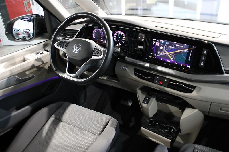 Volkswagen Multivan T7 TDi DSG Edition ACC/NezTop/ - fotka 12 z 36