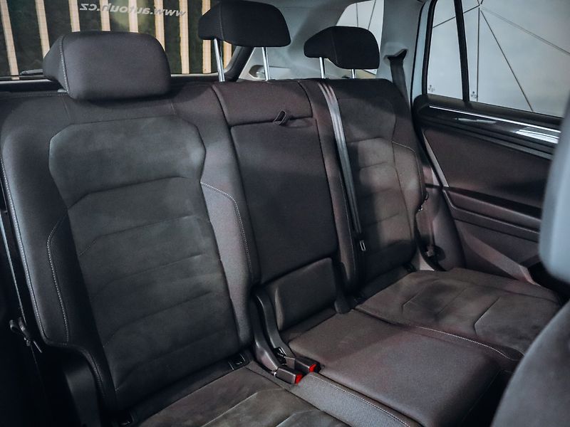 Volkswagen Tiguan Allspace 2.0 TDI DSG Comfortline - fotka 27 z 29
