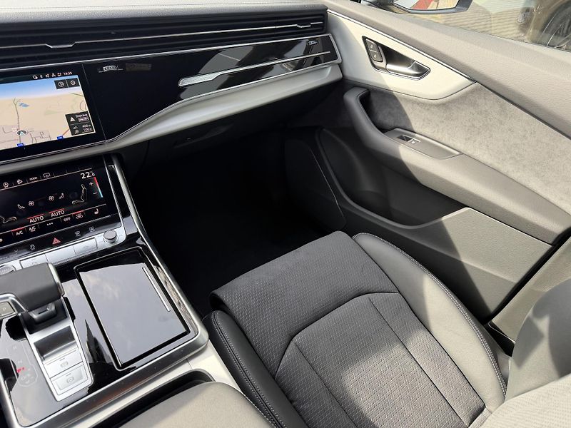 Audi Q7 (2026) 50TDI 210kW S-LINE GRAVITY ASS - fotka 23 z 44