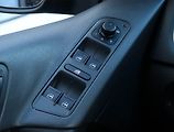 Volkswagen Tiguan (2011) 2.0 TDI, 4X4, Automat, Navi - náhled 17