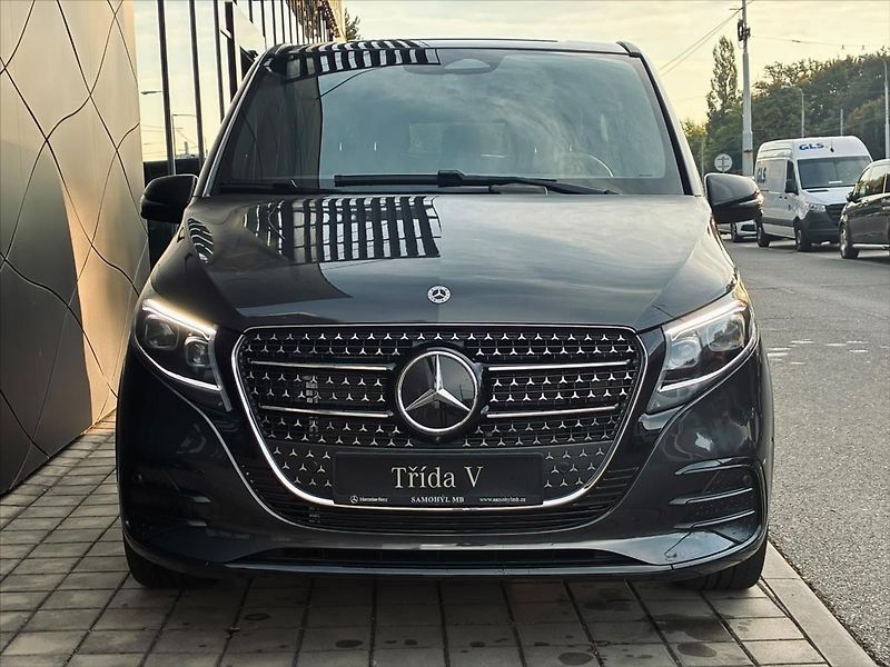 Mercedes-Benz Třídy V 2,0 300 d / Exclusive / L / 4M - fotka 2 z 21