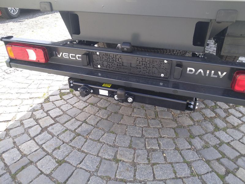 Iveco Daily 35S160  3,0L 4,2m - fotka 5 z 8
