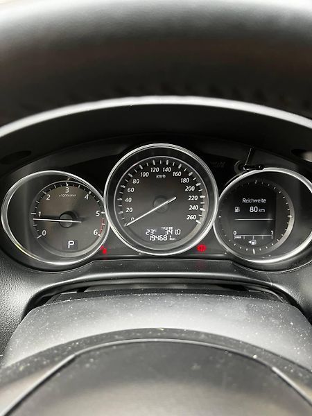 Mazda CX-5 (2013) Sports-Line AWD 4x4, automat - fotka 9 z 17