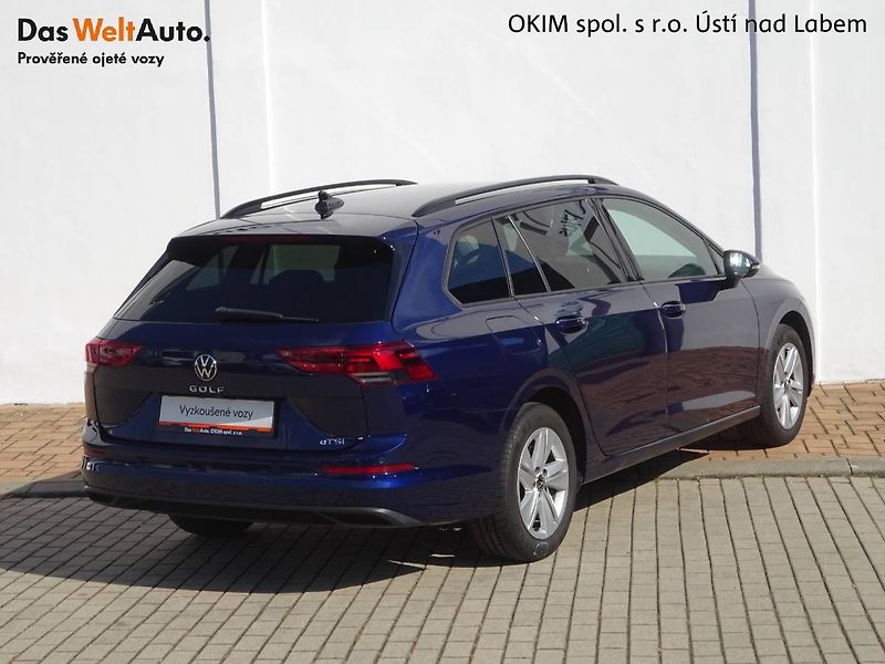 Volkswagen Golf (2022) 1,0TSi /81kW Variant DSG  Life - fotka 2 z 28