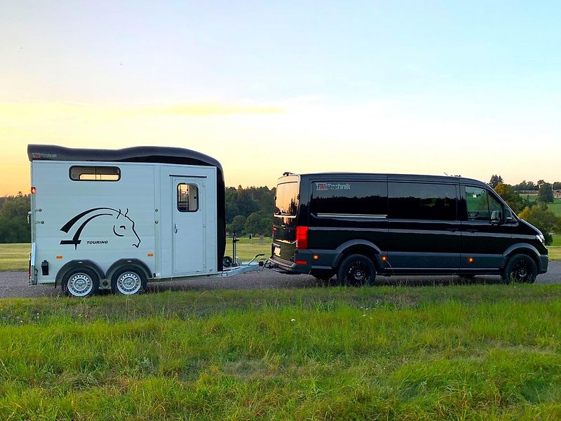 Cheval Liberté (2026) Touring Country, BÍLÝ - fotka 29 z 33