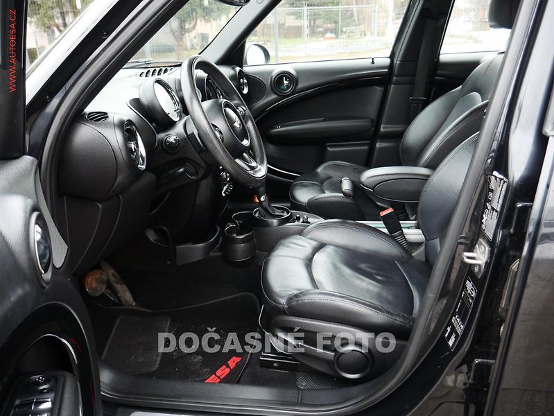 Mini Countryman (2014) 2.0D 4X4, 2.maj, AT, kůže - fotka 8 z 19