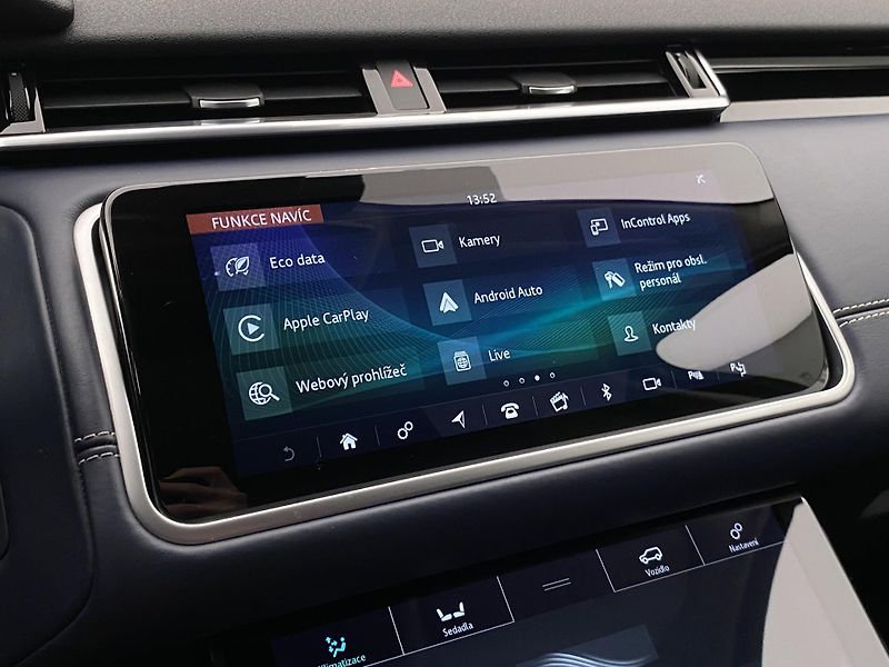 Land Rover Range Rover Velar P250 HSE AWD AUT CZ - fotka 40 z 45
