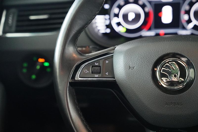 Škoda Octavia - fotka 16 z 26