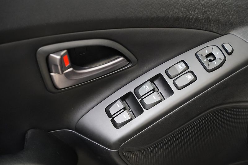 Hyundai ix35 - fotka 12 z 24