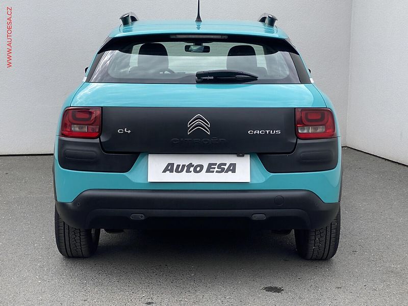 Citroën C4 Cactus (2016) 1.2 PT, ČR, AC, kamera - fotka 5 z 17
