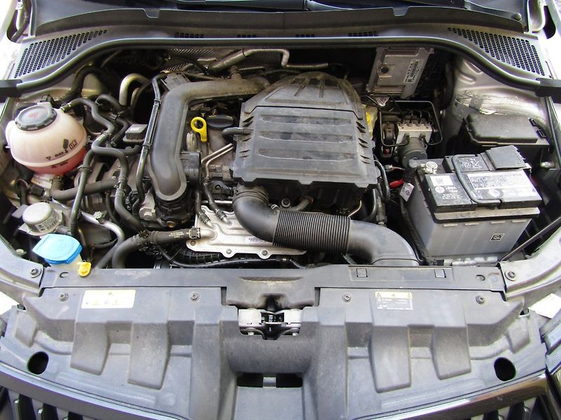 Škoda Fabia (2020) 1.0TSI 81kW MONTE CARLO - fotka 39 z 39