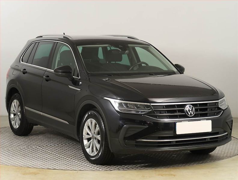 Volkswagen Tiguan (2022) Life 1.5 TSI - fotografie inzerátu