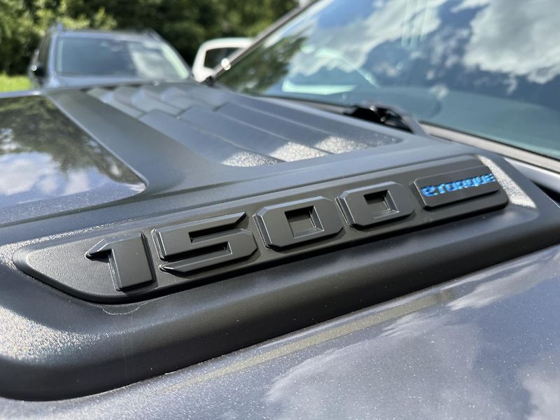 RAM 1500 5,7 HEMI Laramie Rambox - fotka 58 z 60