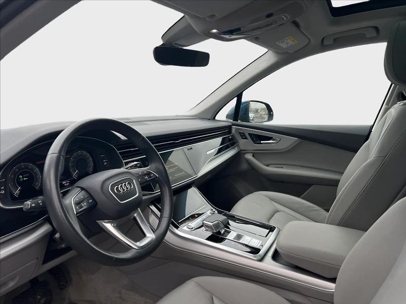 Audi Q7 55 TFSi e,ACC,Pano,DPH,1.Maj - fotka 11 z 29