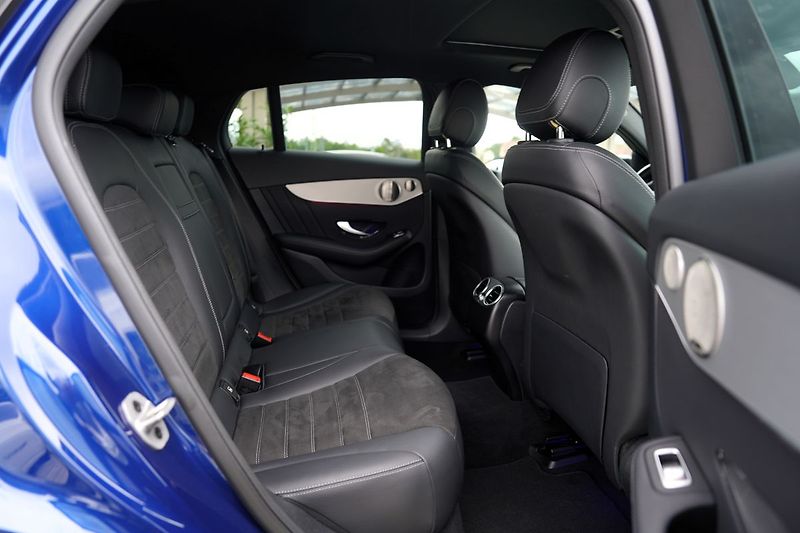 Mercedes-Benz GLC 300 de 4Matic Coupe AMG,ČR - fotka 29 z 45