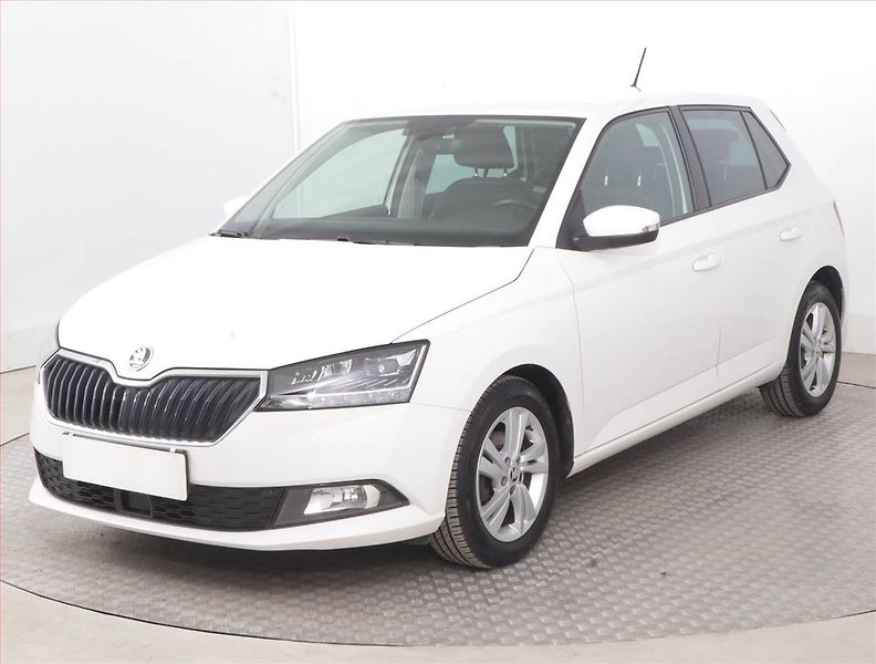 Škoda Fabia (2021) Style 1.0 TSI, ČR,1.maj - fotka 2 z 16