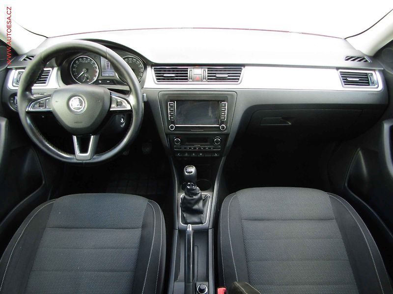 Škoda Rapid (2013) 1.6TDi, ČR, Klima - fotka 8 z 22