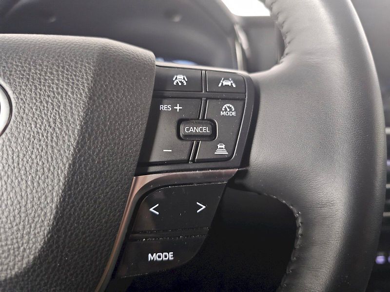 Toyota Camry (2025) 2.5 HEV CVT Prestige 230k - fotka 22 z 25