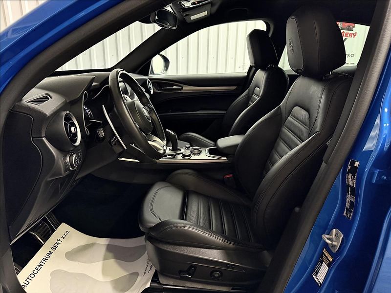 Alfa Romeo Stelvio VELOCE 154kW Q4 - fotka 32 z 44