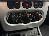 Dacia Duster 1,6 i 77kW AC LED TAŽNÉ KAMERA - náhled 18