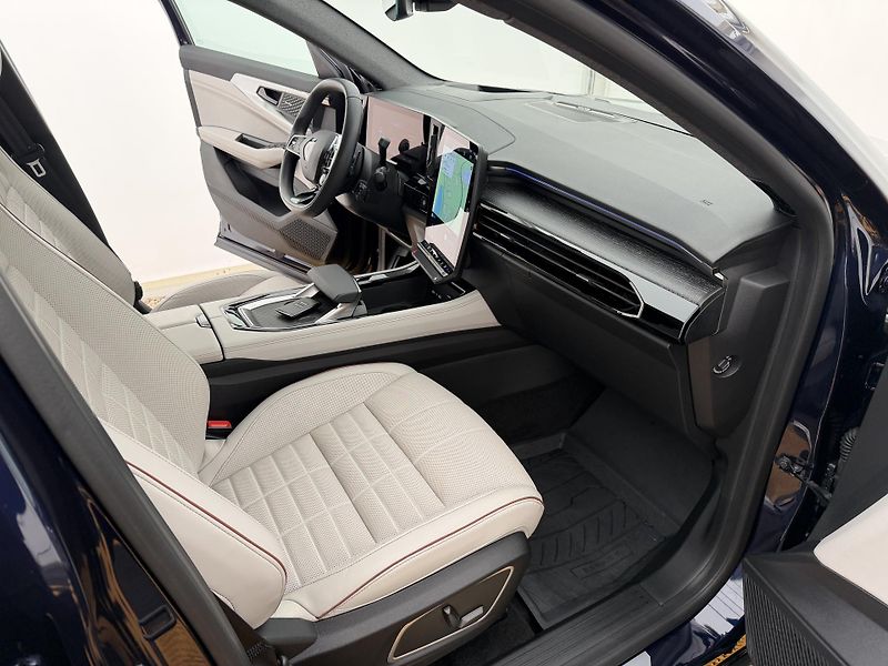 Renault Espace 1.2*Hybrid*4-control*CZ*DPH*7M - fotka 18 z 50