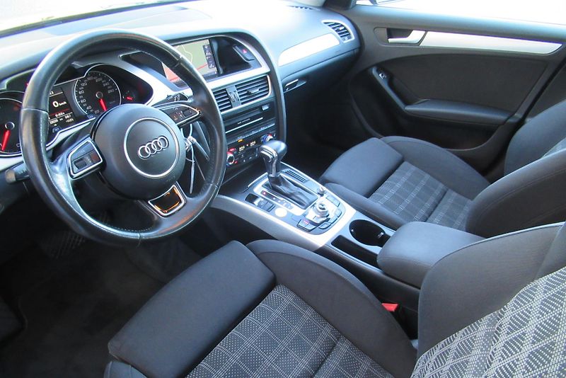 Audi A4 Avant 2.0 TDI AUT. KLIMA  *AUTOMAT* - fotka 9 z 37