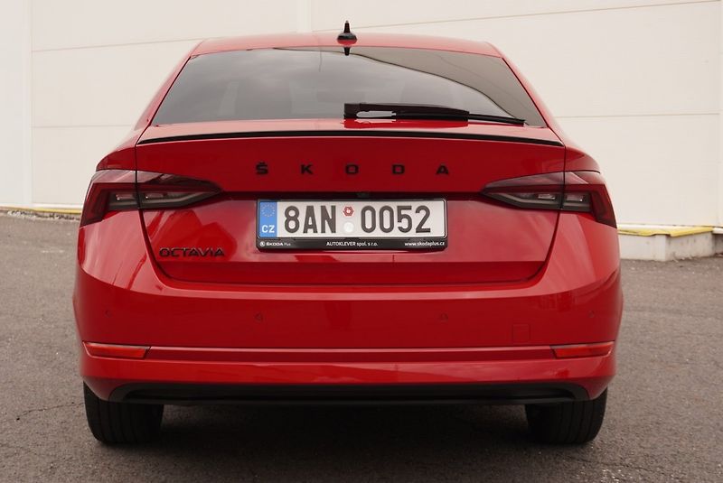 Škoda Octavia 1.5 TSI STYLE PLUS - fotka 13 z 46