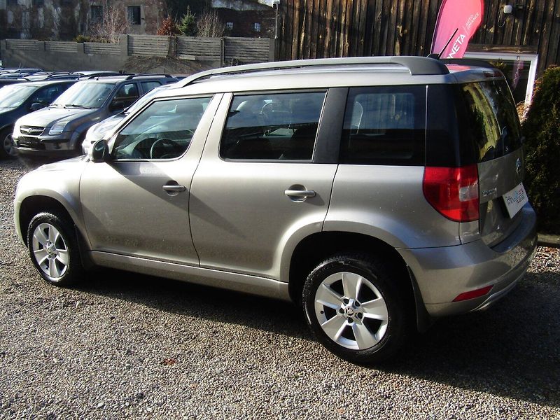 Škoda Yeti (2014) 1.6 TDI 77kW  BEZ KOROZE - fotka 4 z 38