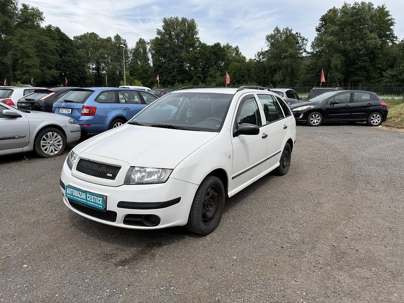 Škoda Fabia 1.2i - fotka 3 z 20