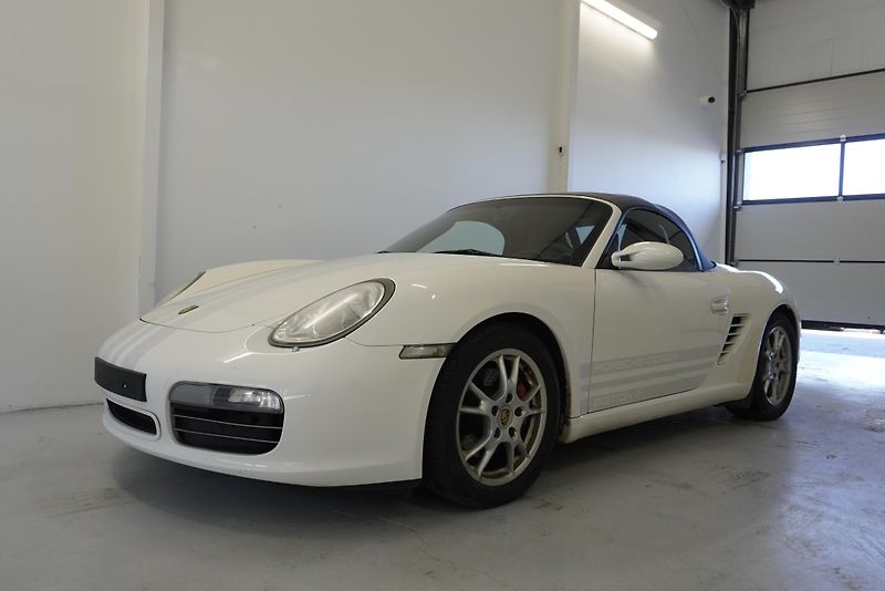 Porsche Boxster 3.4l LIMITED EDITION 1/500 - fotka 2 z 39