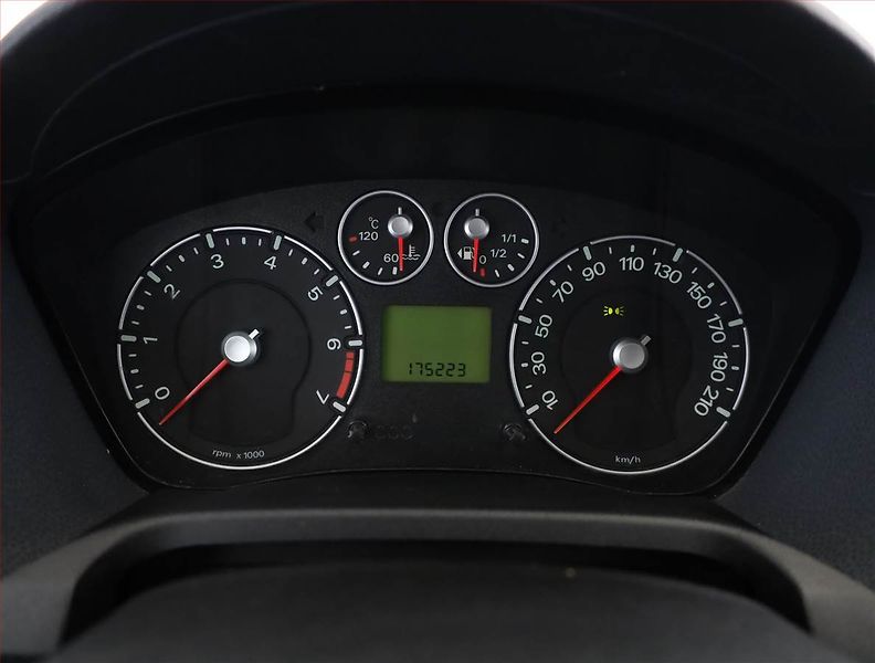 Ford Fiesta (2006) Ghia 1.25, za skvělou cenu - fotka 8 z 12