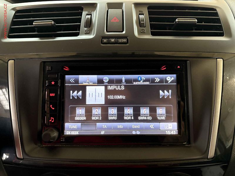 Mazda 5 (2014) 2.0, Navi, kamera - fotka 13 z 16