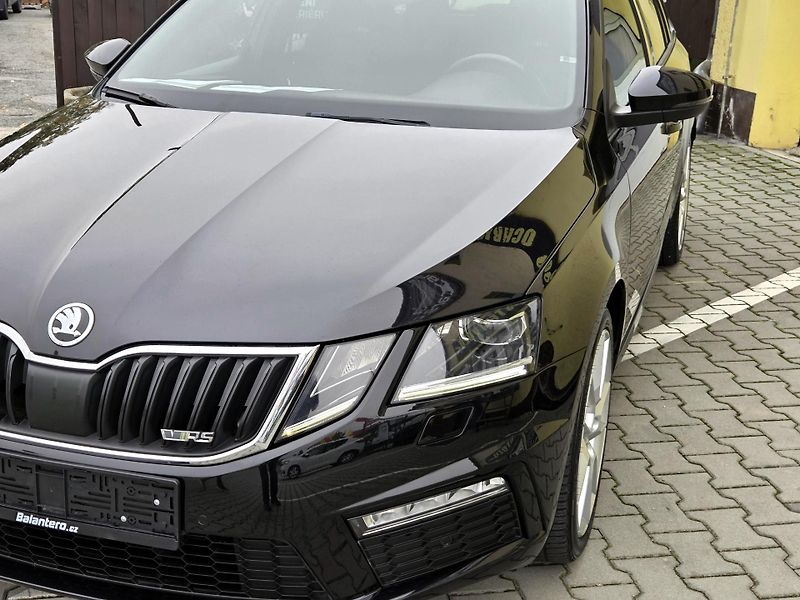 Škoda Octavia TDi RS,CEBIA *SERV.KNÍŽKA*  - fotka 4 z 48
