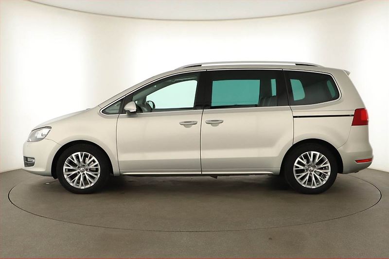 Volkswagen Sharan (2011) 2.0 TSI, Automat, Kůže, Navi - fotka 3 z 21
