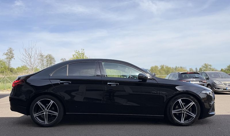 Mercedes-Benz Třídy A (2019) A 180 D - fotka 7 z 17