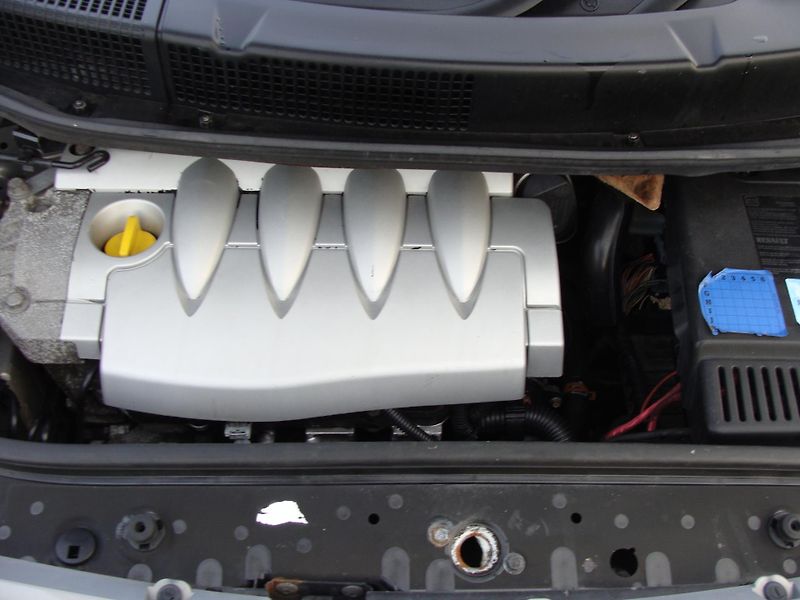 Renault Scénic 1.6i 16V, velmi zachovalý - fotka 20 z 22