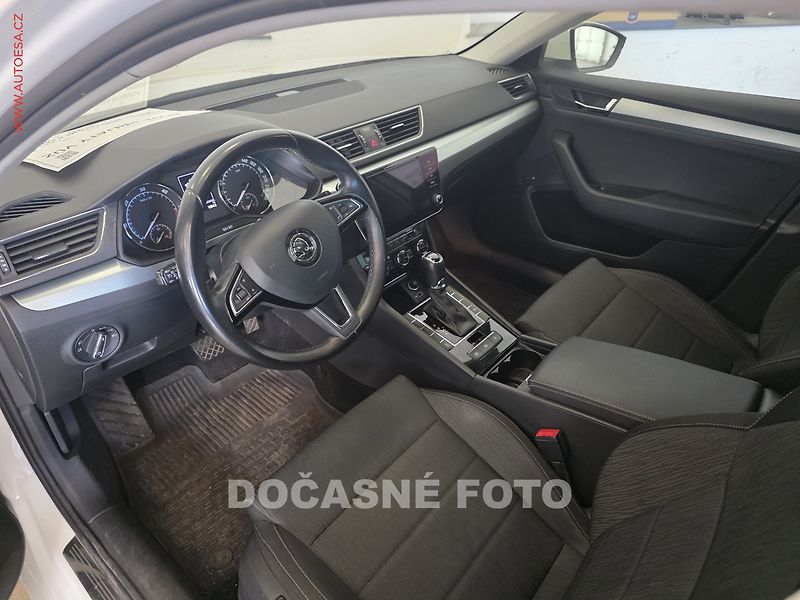 Škoda Superb (2018) 2.0tdi, ČR, AT, STK4/28 - fotka 3 z 3