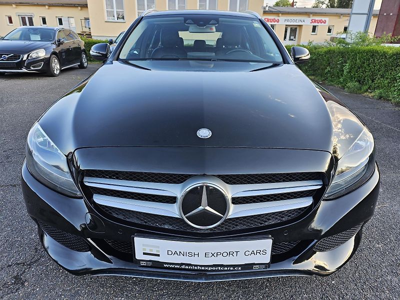 Mercedes-Benz Třídy C (2016) C220D 125kW 4MATIC 7G AIRMATIC - fotka 2 z 50