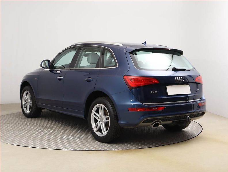 Audi Q5 (2014) design 2.0 TDI, 4X4, Navi - fotka 4 z 22