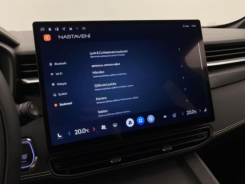 Lynk & Co 01 (2025) CORE PHEV AUT CZ 1.maj - fotka 71 z 94