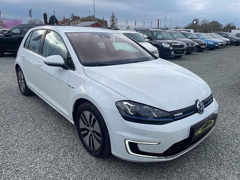 Tesla Model 3.