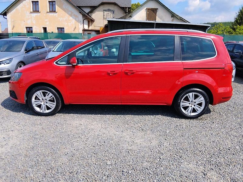 Seat Alhambra (2013) - fotka 34 z 45
