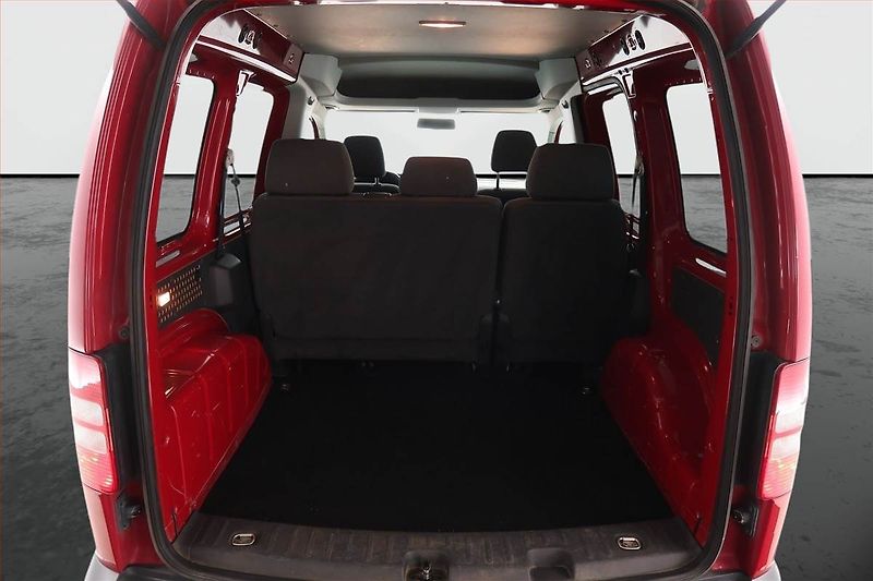 Volkswagen Caddy (2015) 1.6 TDi, 5Míst - fotka 13 z 13