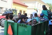 Podivínský mazec nabídl svůj třináct ročník. Jedinečná traktoriáda na Břeclavsku lákala poslední červencovou sobotu na spanilou jízdu, závody i přehlídku několika veteránů.