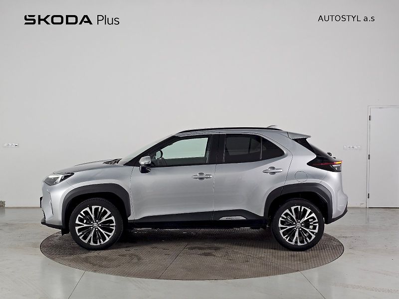 Toyota Yaris Cross (2025) 1.5HEV 130k EXECUTIVE - fotka 3 z 29