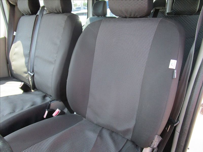Renault Trafic 2.0dCi 115 Passenger, 9 míst - fotka 13 z 41